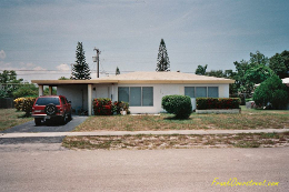 Frank Overstreet's fixer-upper in Boca Raton shortly after he bought it.